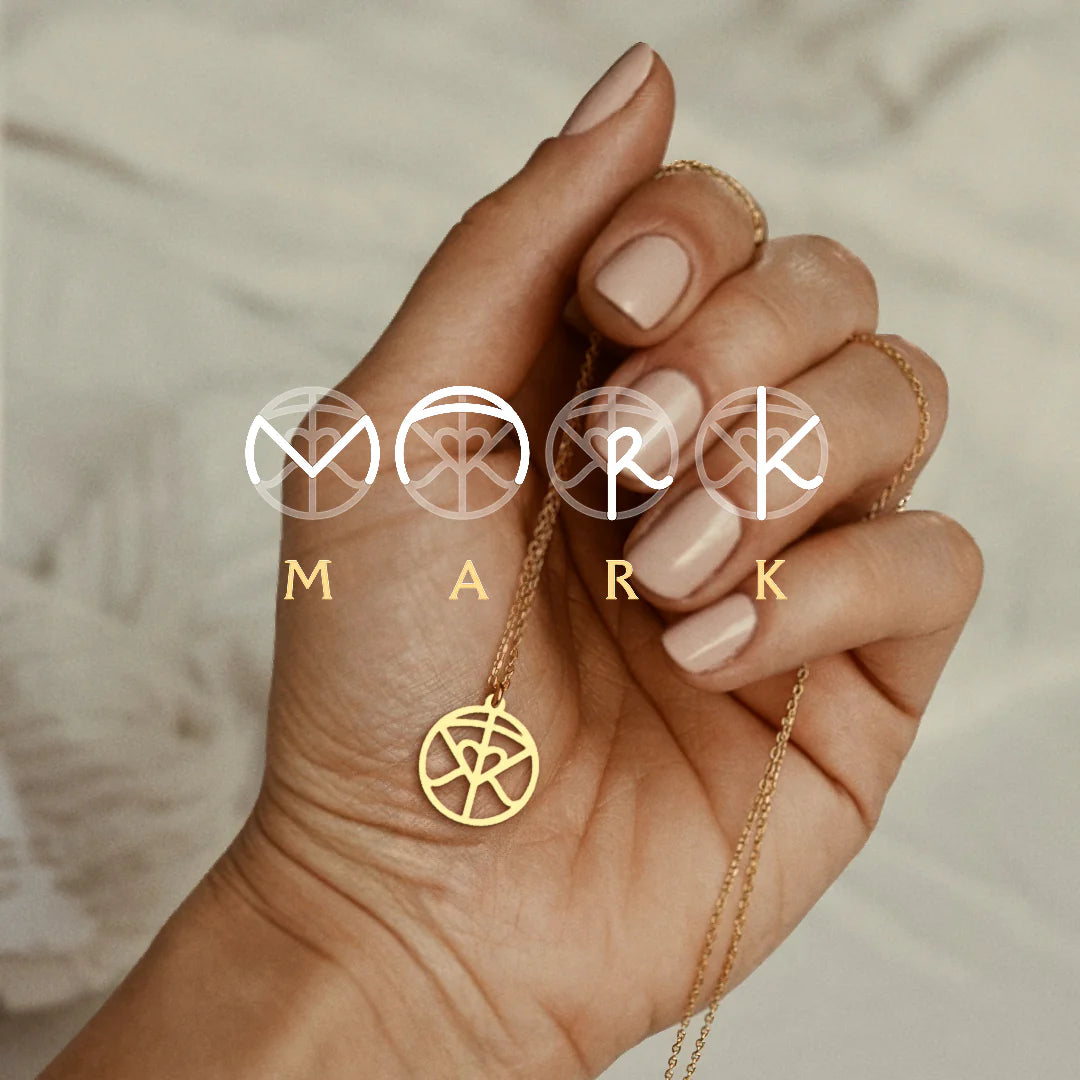 Diseñado para ti | Collar con Monograma a Medida